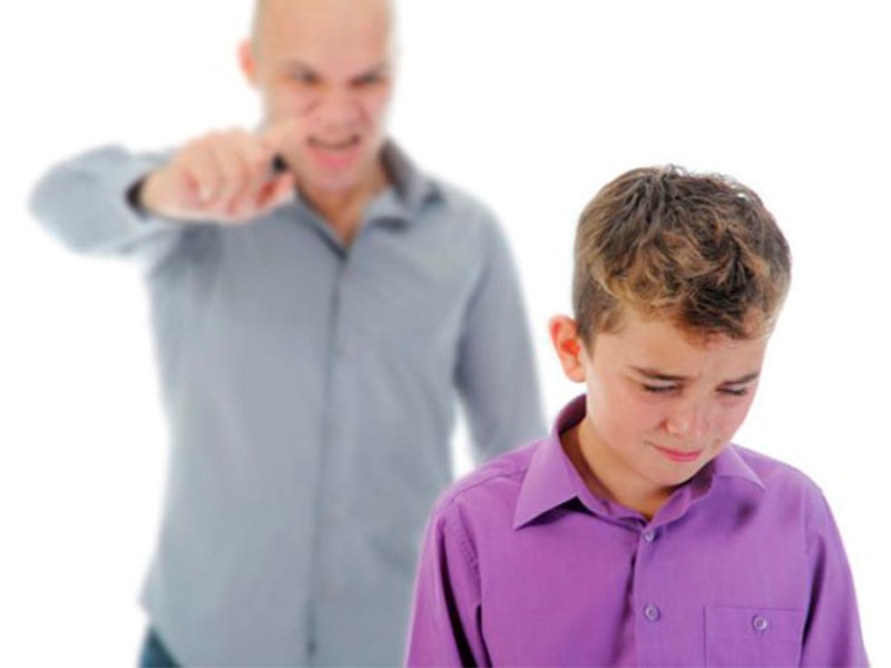 Como destruir a autoestima do seu filho
